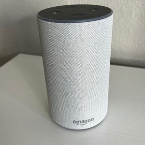 Amazon Echo (2nd Generation)